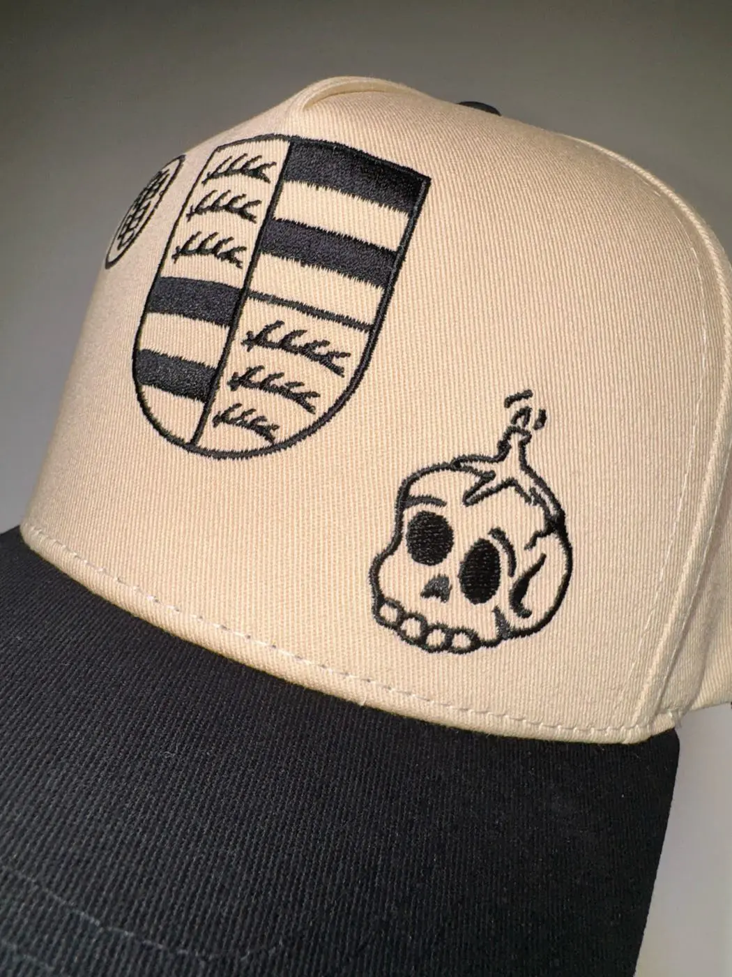 pore shuh hat